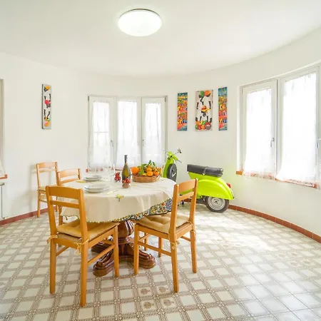 Apartment In Palermo